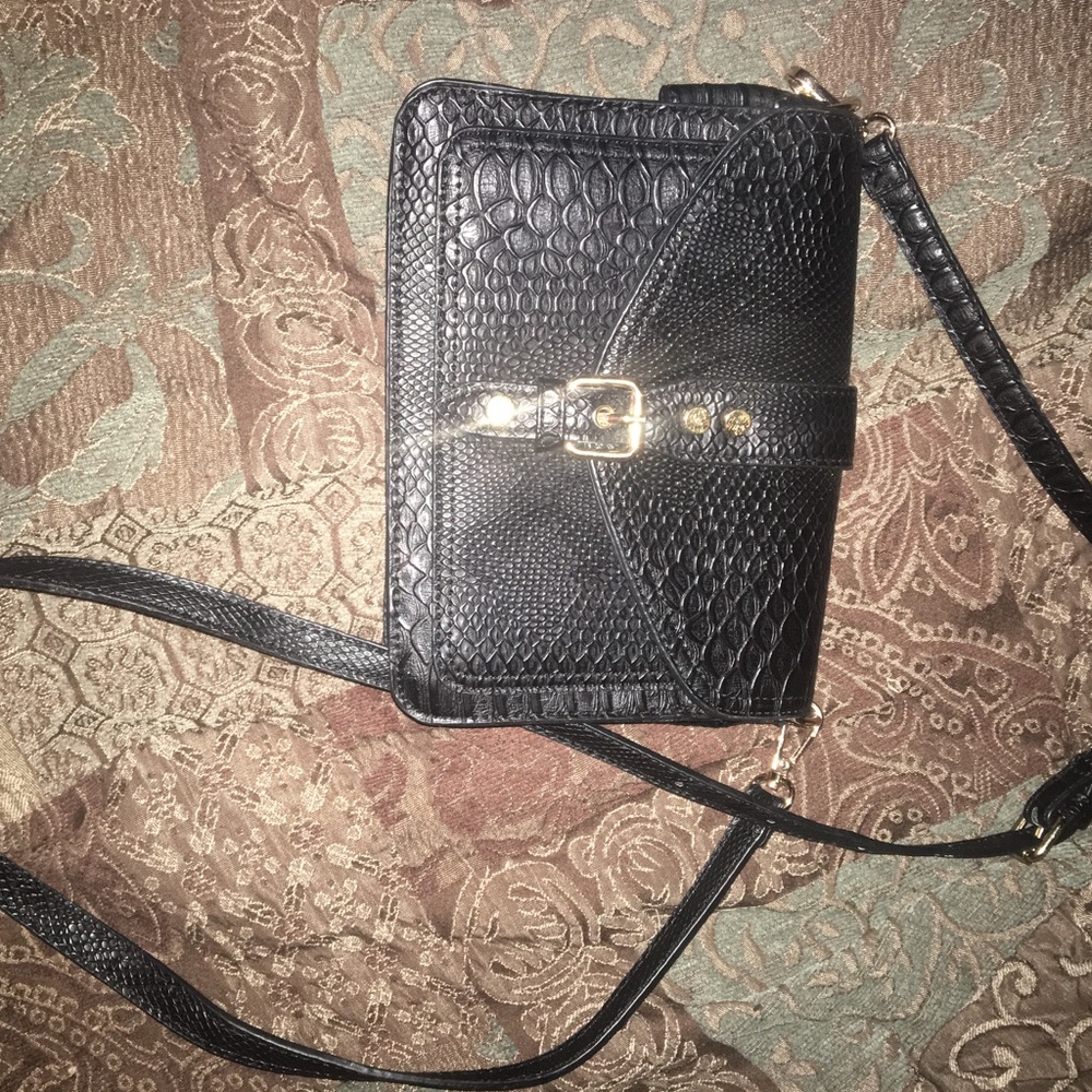 Cato Cross-Body Purse